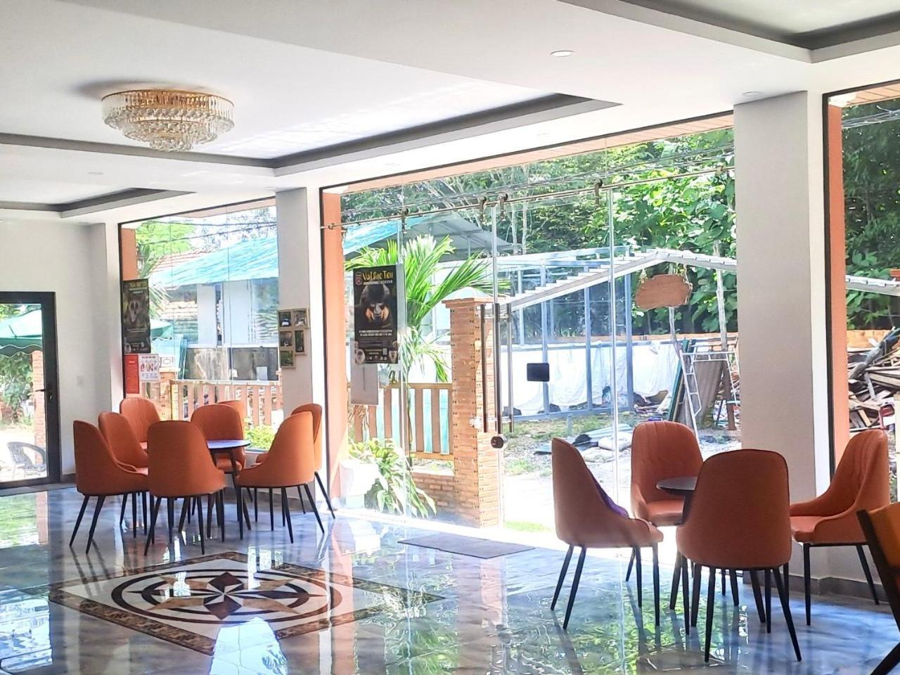 Lava Rock Viet Nam Lodge Anhfly Resort Nam Cát Tiên Exterior foto